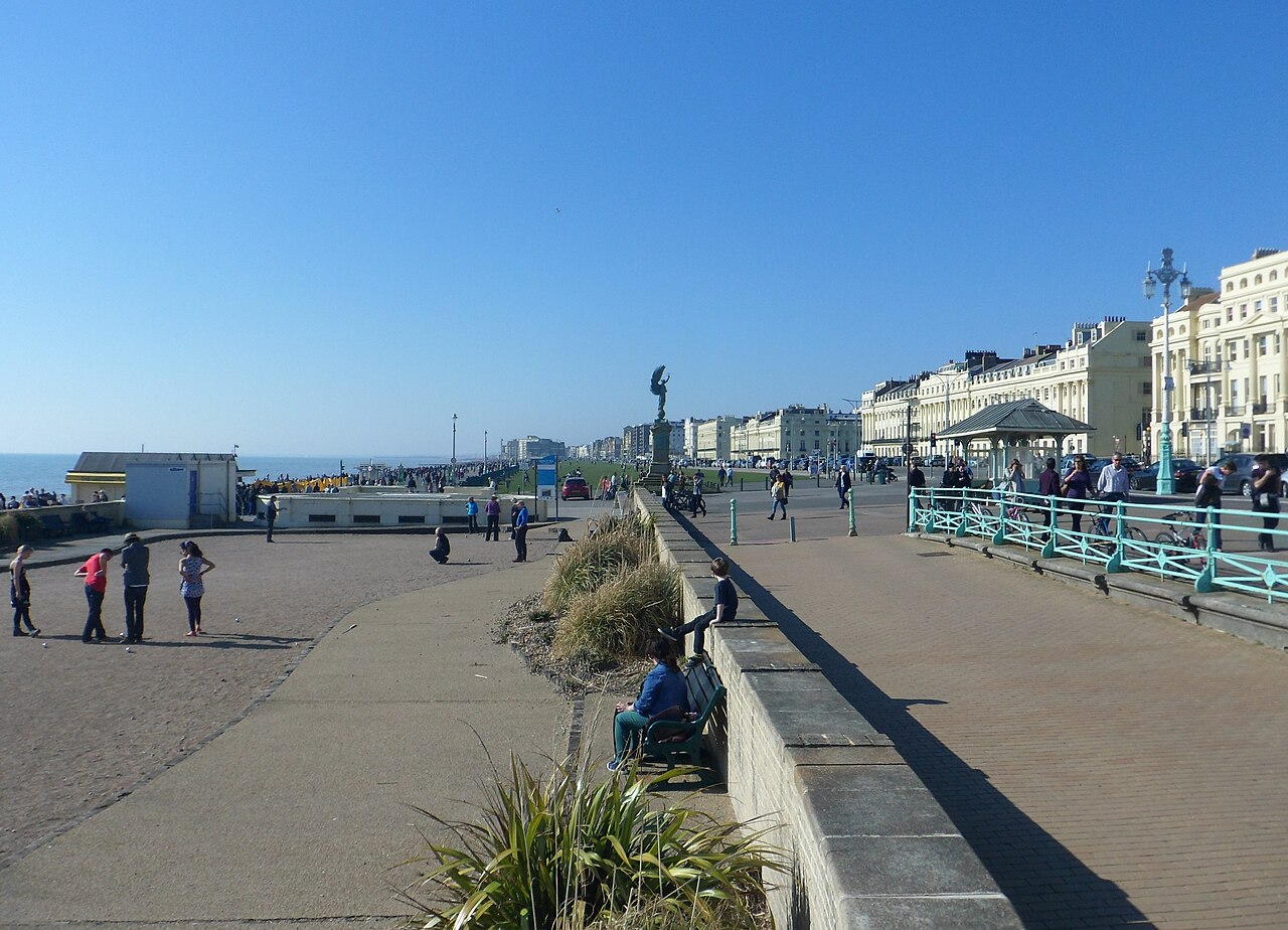View west towards Hove Lawns from King's Road, Brighton, the quieter western seafront
